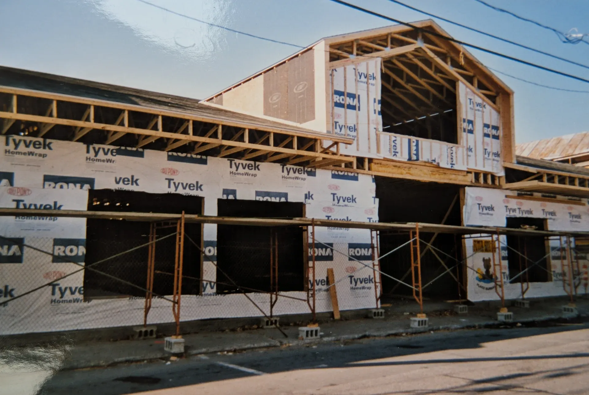 Construction du bâtiment de Place Bureau